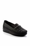Siyah Platin Taşlı  Kadın Loafer Ayakkabı K01621073009