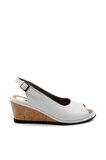 Beyaz Leather Kadın Sandalet K05582032103