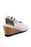 Beyaz Leather Kadın Sandalet K05582032103
