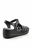 Siyah Hakiki Deri Kadın Sandalet K05714360103