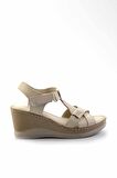 Bej Hakiki Deri Kadın Sandalet K05763091003