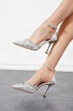 Feles Bilek Şerit Taş Detaylı Topuklu Stiletto Kadın Ayakkabı