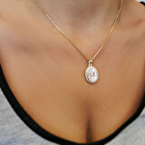 Oval Model Sedef Harf Kolye (Tüm Harfler) (KLY0471)s