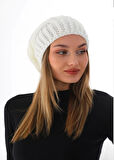 Wearflawless Kadın Beyaz Kalın Örgü Ponponlu Bere
