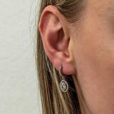 Gümüş Oval Taşlı Sallantılı Küpe