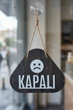 Ahşap Lazer Kesim Emoji Figürlü Açık-Kapalı Tabelası - Rebap Ahşap