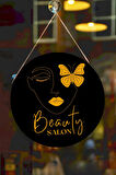Güzellik Salonu Cam Kapı Pano Karşılama Tabelası, Kadın Kuaför Dükkan Süsü, Askılı Cam Kapı Tablosu