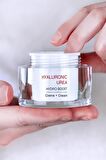 Hyaluronic Urea Yaşlanma Karşıtı Allantoin / Laktik Asit / Balmumu 30 Yaş + Gece-Gündüz Yüz ve Boyun Kremi 50 ml