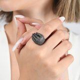 2.18 Karat Pırlanta Yüzük, El Motifli, Doğal Pırlanta, Sertifikalı Mücevher, Sarı Altın