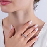 0.18 Karat Beştaş Pırlanta Yüzük, Doğal Pırlanta, Sertifikalı Mücevher, Beyaz Altın