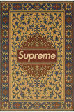 Supreme Logolu Retro Halı – Sokak Stili, Kaymaz Taban, Yıkanabilir, Bebek ve Evcil Dostu