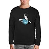 On the Saturn Siyah Çocuk Sweatshirt