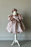 Özel Tasarım Kız Çocuk Elbise, Omzunda Çiçek ve İnci Detaylı, Kolu Fırfırlı, Taç Aksesuarlı