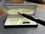 Pelikan M300 Siyah Dolma Kalem - Medium