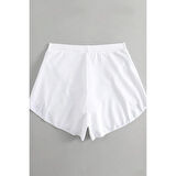 Kadın Beyaz Yırtmaçlı Etek Görünümlü Şık Deniz Şortu