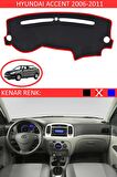 HYUNDAİ ACCENT 2006-2011 MODEL İÇİN TORPİDO KORUMA HALISI SİYAH RENK KIRMIZI KENAR