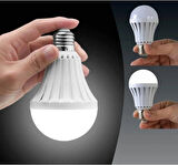2 Adet 12 Watt Yüksek Işık Şarjlı Led Ampul Beyaz Işık E27 Duy