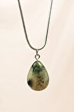 Labradorit Doğal Taşı Zincirli El Yapımı Kolye Uç: 2 cm Zincir: 20 cm Kutulu