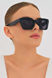 Kare Kadın Siyah Güneş Gözlüğü