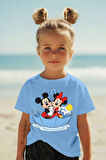 Şemsiyeli Mickey and Minnie Mouse Baskılı Kısa Kollu Çocuk tişört
