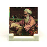 "Kitap Okuyan Adam" ResmiBaskılı MDF Masaüstlük