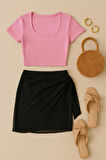 Kadın Pembe Yarım Kol Crop ve Siyah Pareo 2'li Set