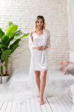 GELİN SET SATEN MİNİ ASKILI GECELİK VE STRİNG TAKIM EKRU (MGP32172)