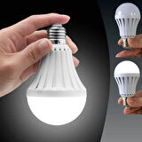 Powermaster Pm-25221 5 Watt E27 220 V 6500k Beyaz Şarjlı Led Ampul Şeffaf