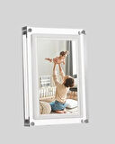 CEYLAN ADAM USB-C ile Hızlı Şarj ve Veri Aktarımı – 7 İnç Dijital Görüntü Çerçevesi