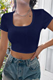 Kadın Lacivert Yarım Kol Düz Yaka Crop Top Bluz