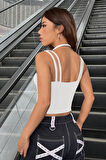 Kadın Siyah Beyaz Çift Renk Çapraz Askılı Crop Top Bluz
