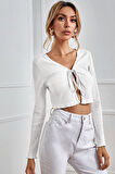 Kadın Beyaz Uzun Kollu Önden Bağlama Detaylı Crop Top Bluz