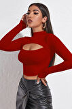 Kadın Kırmızı Göğüs Dekolteli Uzun Kollu Cut Out Crop Top Bluz