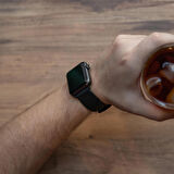 minimal X Apple Watch Uyumlu Kordon 42/44/45 mm - Gerçek Deri ve El Yapımı - Siyah 