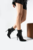 GAMZY Kadın Siyah Rugan Bağcıklı İnce Topuklu Bot