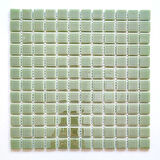 Mutfak tezgah arası, Havuz, Banyo, Sauna, Spa, iç , dış, zemin, duvar, kaplama ve dekorasyon uygulamalarında tüm yüzeyler için, 25x25mm. Mint Yeşili, 31.5x31.5cm. Fileli Cam Mozaik.