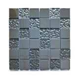 Mutfak tezgah arası ve iç mekan kaplama ve dekorasyon uygulamaları için, 48x48mm. Gümüş Krom, 30x30cm. Fileli Kristal Mozaik.