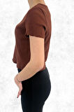 Kahverengi Kaşkorse Crop Slim Fit V Yaka Detaylı Kahverengi Tişört Badi