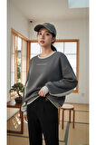 Kadın Rahat Kesim İçi Şardonlu Oversize Slogan Baskılı Sweatshirt