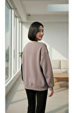 Kadın Rahat Kesim İçi Şardonlu Oversize Slogan Baskılı Sweatshirt