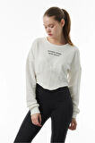 Bel Korse Detaylı Crop Slogan Baskılı Sweatshirt