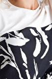 Bold & Young Kadın Bağlamalı Baskılı Viskon Kombinli Likralı Örme Kumaş Sıfır Yaka Tshirt