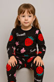 Kız Çocuk Siyah Çilek Desenli Pamuklu Pijama Takımı
