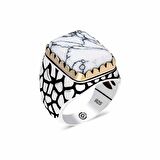 ​Gümüş Desenli Beyaz Taşlı Köşeli Erkek Yüzük