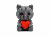 🐱❤️🧶 Örgü Dokulu Dekoratif Kalpli Kedi Figürü Modern Masa Süsü Ev Ofis Dekoru Kitaplık Dekorasyon