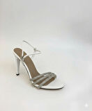 Mergenshoes K039 Beyaz Günlük 9 Cm Klasik Topuk Kadın Ayakkabı