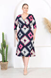 Kadın Lacivert Pembe Geometrik Desen Kruvaze Yaka Esnek Bel Büyük Beden Elbise