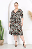Kadın Siyah Beyaz Geometrik Desen Kruvaze Yaka Esnek Bel Büyük Beden Elbise