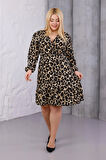 Kadın Kahve Leopar Desen Kruvaze Yaka Esnek Bel Büyük Beden Elbise