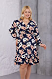 Kadın Lacivert Somon Çiçek Desen Kruvaze Yaka Esnek Bel Büyük Beden Elbise